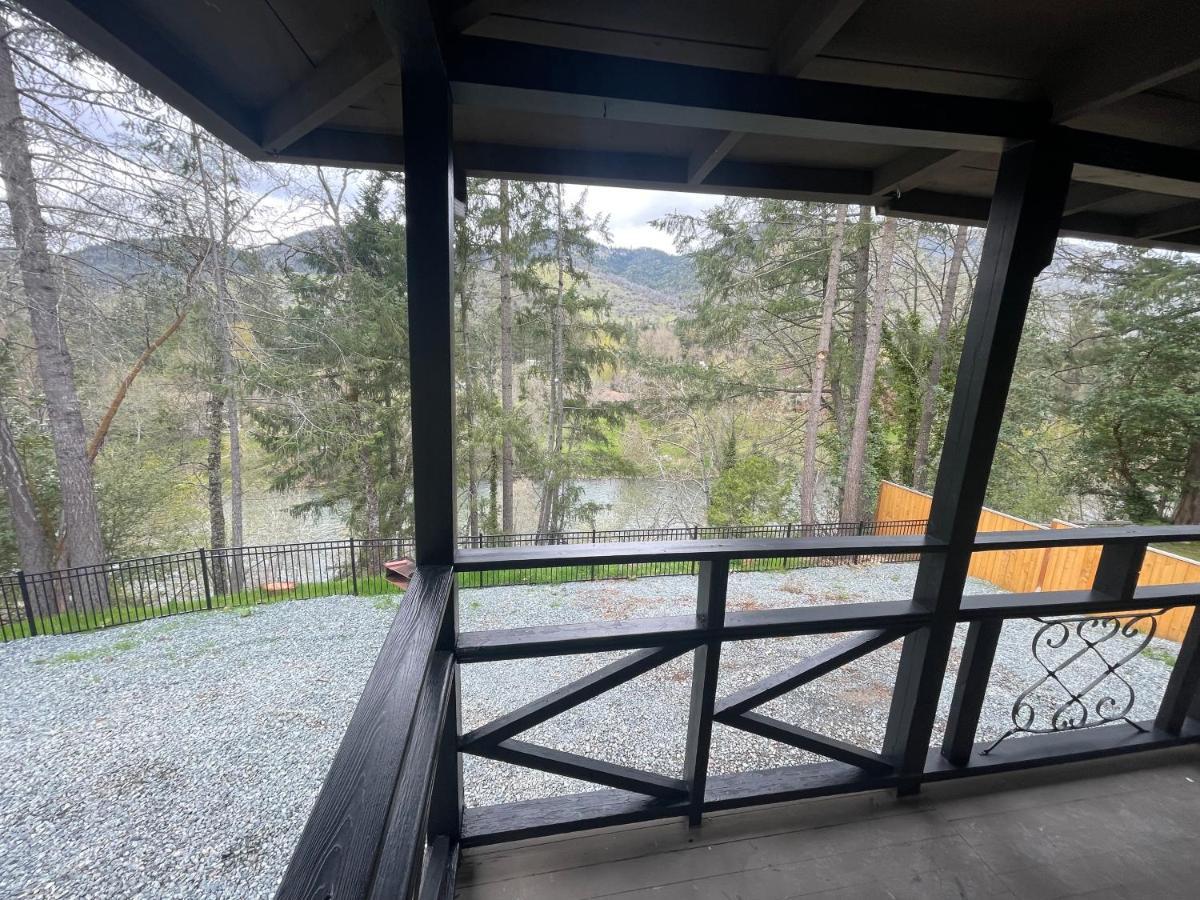 The River House Grants Pass Kültér fotó