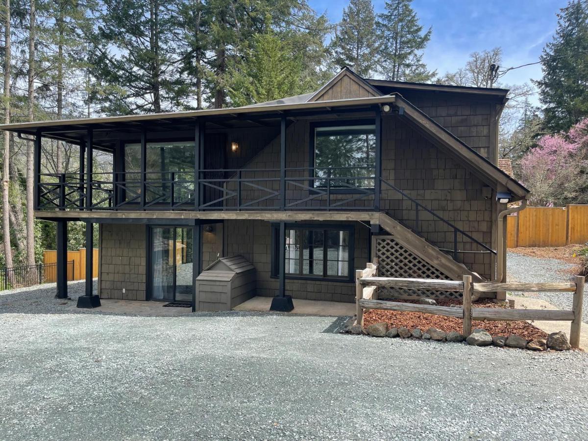 The River House Grants Pass Kültér fotó
